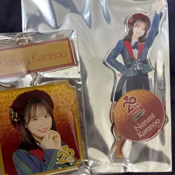 쿠라노오 나루미 2종 세트 지역 한정상과 2연 아크릴 키링상
