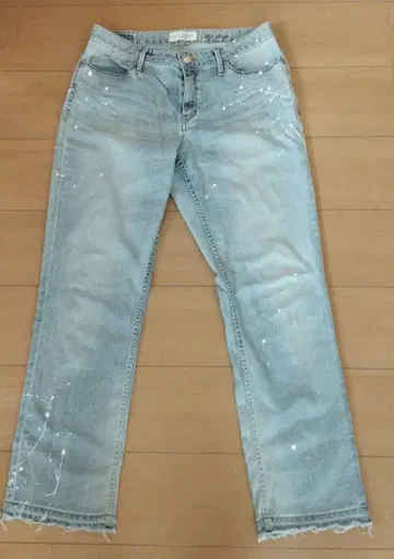 HUG O WAR 스트레이트 데님 27 데미지 가공