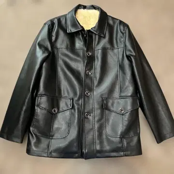 블랙 가죽 자켓 버튼 포함