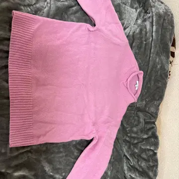 23구 캐시미어 혼방 롤 옷깃 스웨터