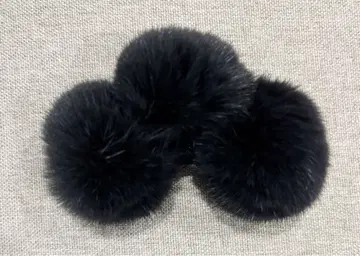 새상품급 acca 블랙 퍼 폼폼 3개 포함