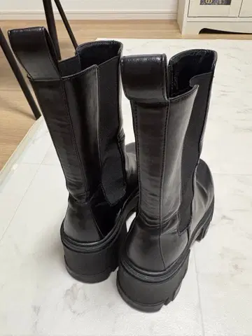 EMODA 블랙 사이드 고어 부츠 통굽 새상품급 M 사이즈