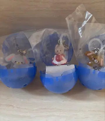 산리오 캐릭터즈 윳토 메지루시 액세서리 마론 크림 시로 우사