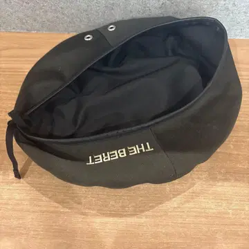 THE BERET 블랙 베레모 비베카