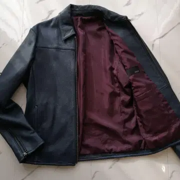 [컨디션 최상] 컴시즘 라무 가죽 자켓 싱글 라이더 네이비 M