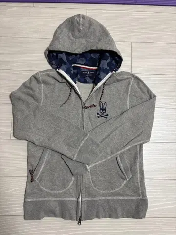 사이코 버니 그레이 후드 부착 후드티