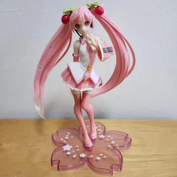 TAITO 벚꽃 미쿠 신작 피규어