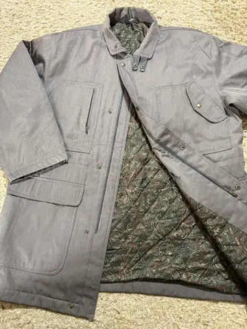 밀리터리 자켓 카키 사이즈 L 페이즐리 구제 의류