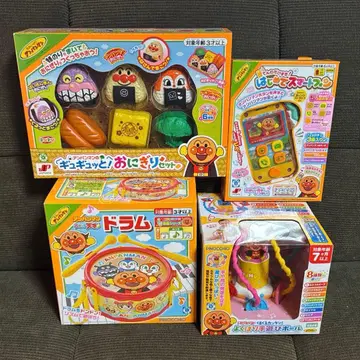 호빵맨 완구 4개 세트