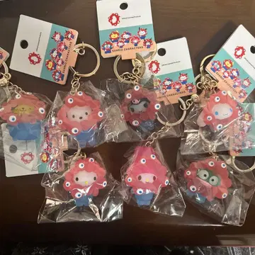 산리오 미야쿠미야쿠 입체 마스코트 클리어 컬러 키링 컴플리트