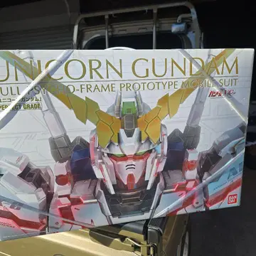 pg 유니콘 건담 풀 사이코 프레임 1/60