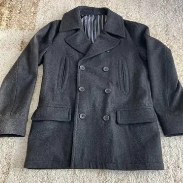 그레이 더블 브레스트 피 코트