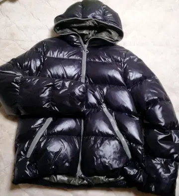 DUVETICA 다운 자켓 사이즈 46 블랙