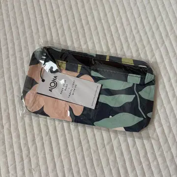 Aloha 플라워 패턴 파우치