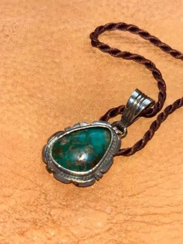 터콰이즈 스털링 실버 펜던트