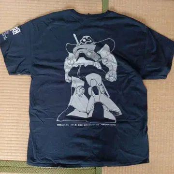 Bounty hunter Strict-G 돔 티셔츠