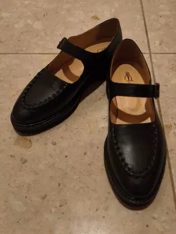 키다리 아저씨 블랙 가죽 스트랩 로퍼 23.5