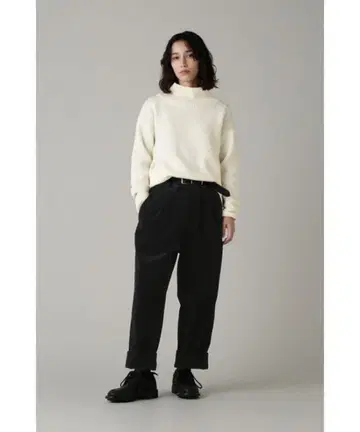 MHL. 여성용 긴팔 니트 크림색