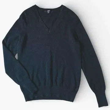 새상품급 UNIQLO 유니클로 캐시미어 100% V넥 스웨터 블랙 M