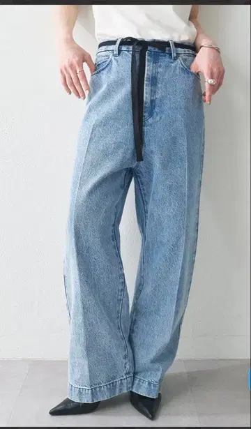 윔 가젯 센터 프레스 데님 팬츠