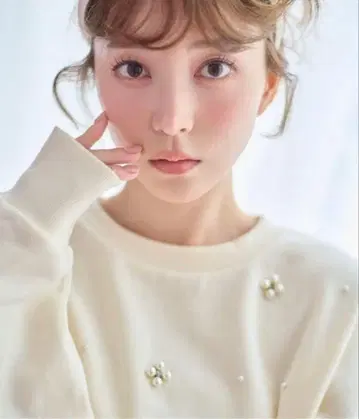 피치존 비쥬 맨투맨 셋업 아이보리 펄 장식 PJ