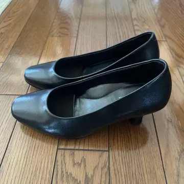 블랙 펌프스 22.0 일본제