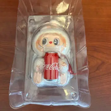 러브브 코카콜라 캐릭터