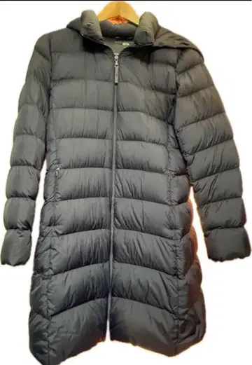 유니클로 울트라 라이트 다운 네이비