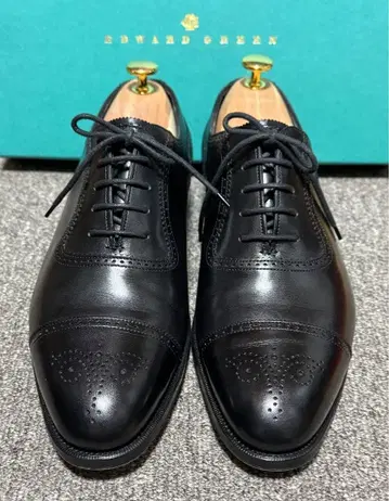[컨디션 최상] 에드워드 그린 블랙 세미 브로그 캡토 UK8D