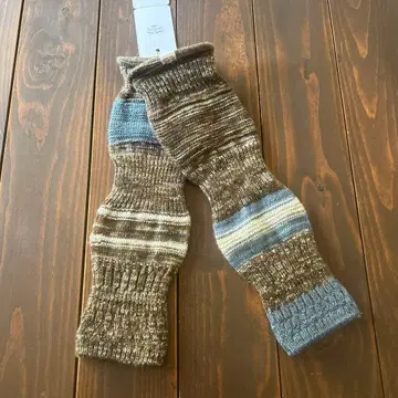 타마키 니이메 암&레그 워머