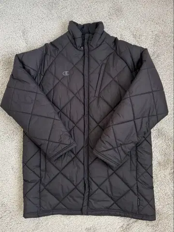 Champion 블랙 충전솜 점퍼
