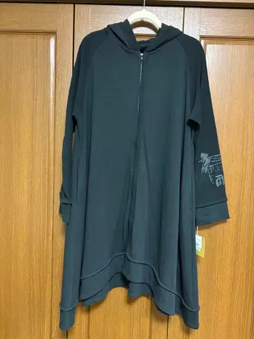 미착용 메이푸 블랙 가디건 38 사이즈 후드 부착