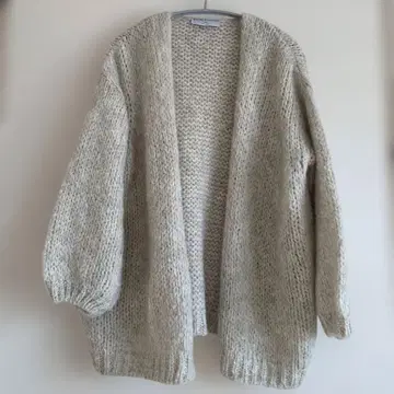 북유럽, 생활 잡화점 TRICOTS JEAN MARC 로우 게이지 가디건