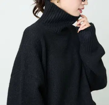 FREAK'S STORE 블랙 터틀넥 스웨터