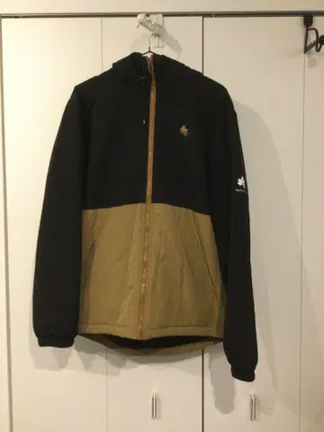 LOGOS 마운틴 후드티