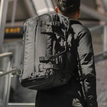 초레어템 새상품 FORGE 40 Black Ember