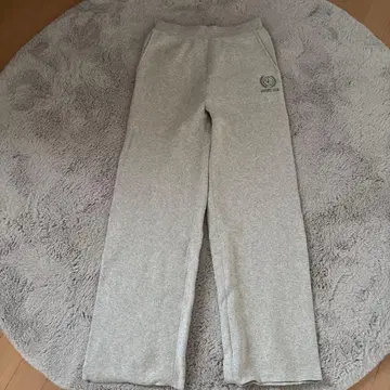 저널 스탠다드 리룸 GOODIES CLUB 엠블럼 니트 팬츠