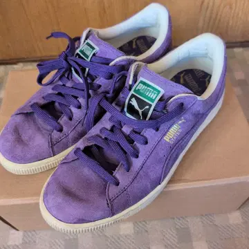 PUMA 퍼플 스웨이드 스니커즈