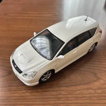 TOYOTA CALDINA 1/24 스케일 미니카