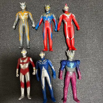 울트라맨 피규어 소프트 비닐 6체 세트