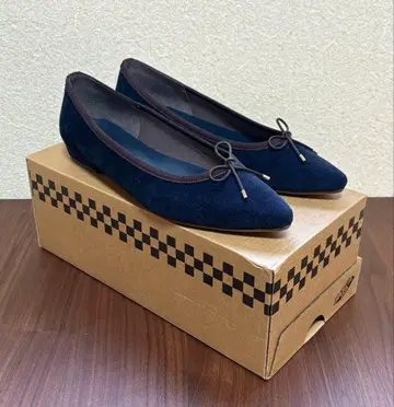 [ 상자 없음 ] LE TALON 네이비 플랫슈즈