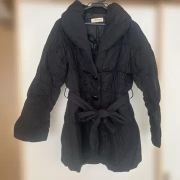 후드 부착 블랙 다운 재킷 M