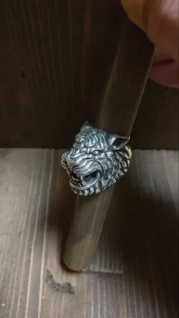SAKU 특대형 타이거 반지 SV925 size 조정합니다
