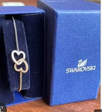 SWAROVSKI 스와로브스키 팔찌 하트 파베볼