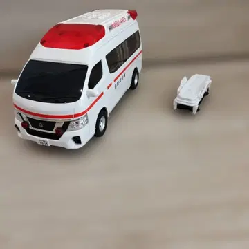 구급차 모델 소방 구급대 로고 포함