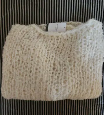HAND KNIT 점보 탐 풀오버 화이트