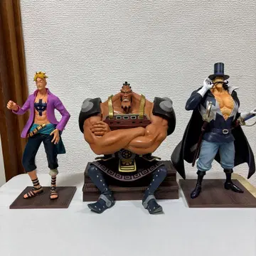 원피스 제일복권 흰 수염 해적단 조즈, 마르코, 비스타 3종 세트