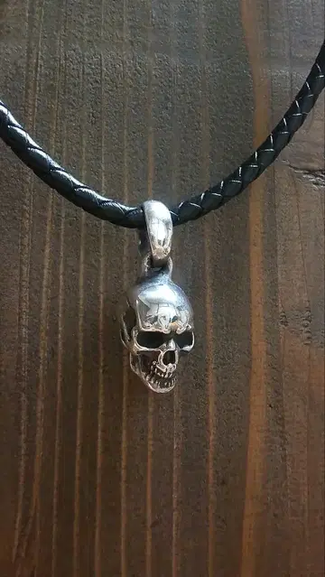 실버 스컬 펜던트 목걸이