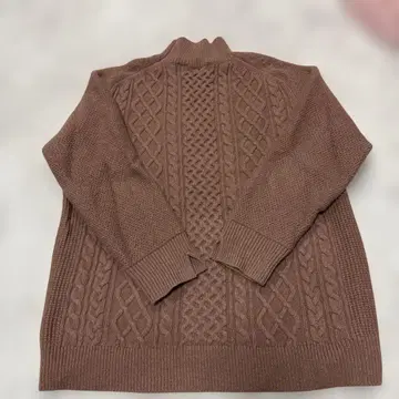UNIQLO J 브라운 케이블 짜임 하이넥 니트