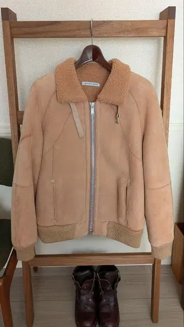 Seven by Seven 양가죽 무스탕 17FW 정가 25만 엔